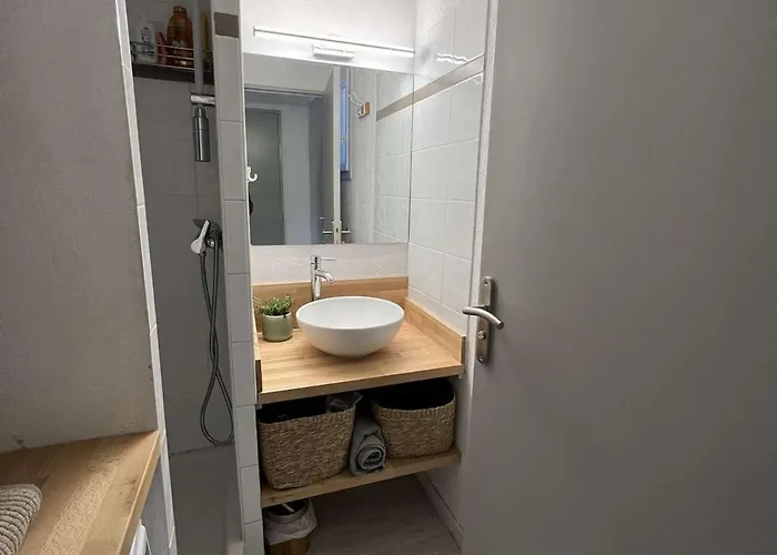 Pavillon T3 Mezzanine Proche - Fr-1-702-31 Agde